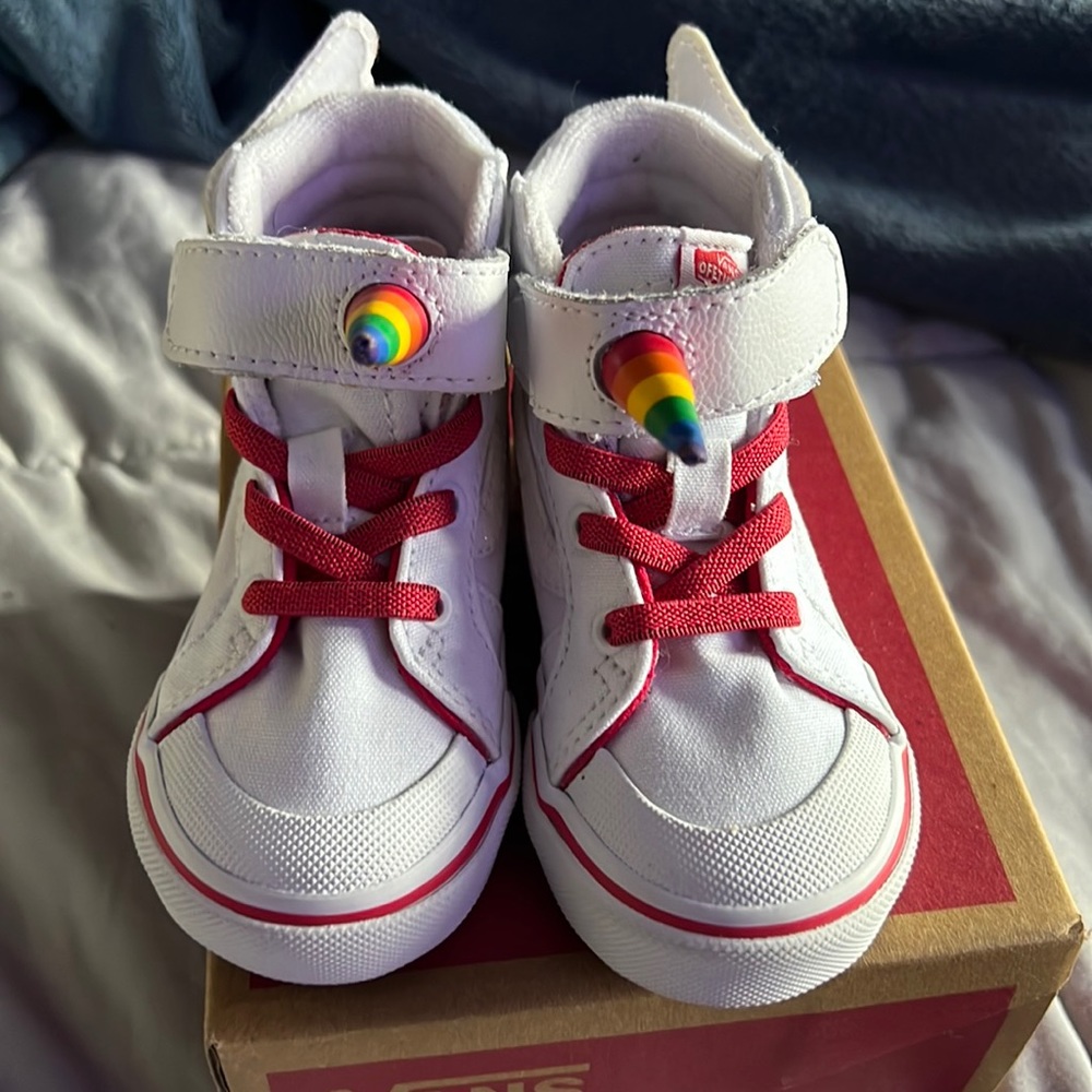 Brand new never worn RARE unicorn vans